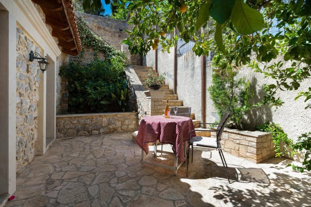 Вилла Marigoula House Pombia Экстерьер фото